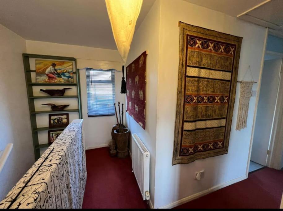 Cosy Private Accommodation In Corsham, Near Bath Extérieur photo